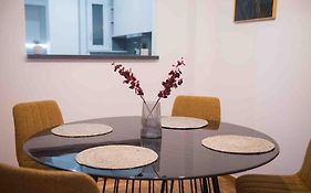Egoiste Athens